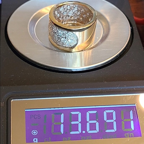 14K Gold & Diamond Ring - Picture 13 of 13